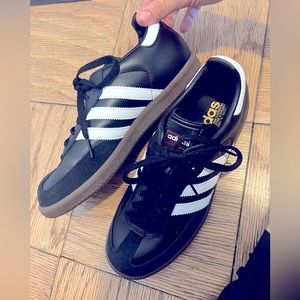 Adidas Sambas